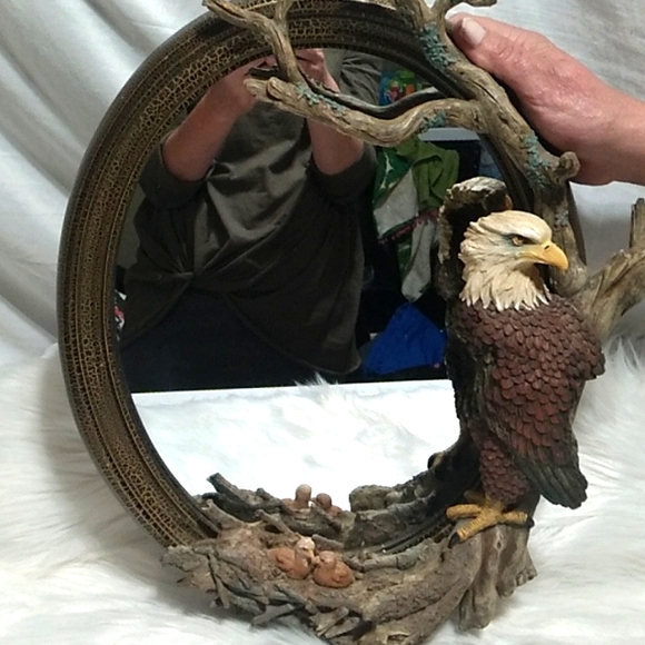 LAST DROP! Antique Bald Eagle & Babies On A Tree Limb Mirror In Great Condition - Picture 6 of 10